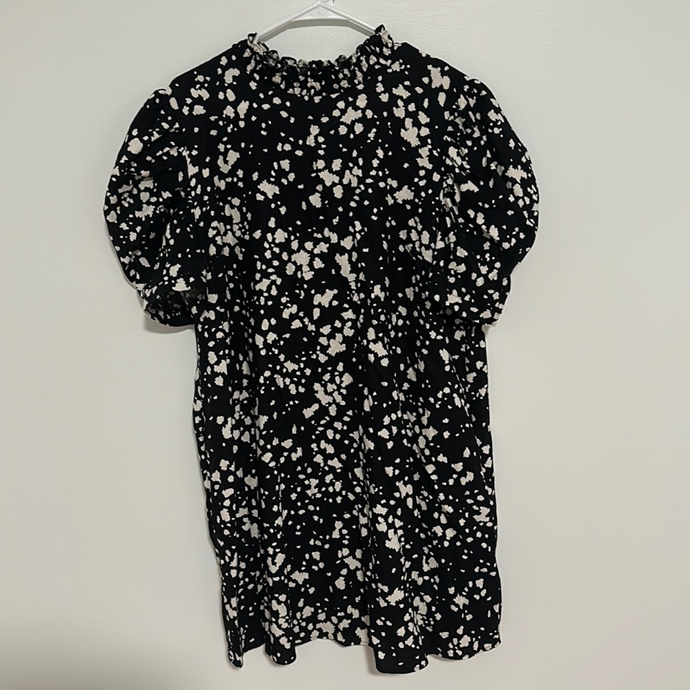 Black & white dress